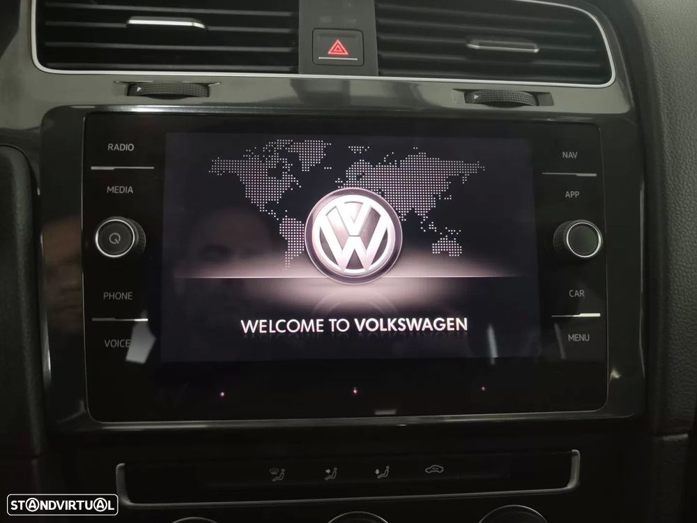 VW Golf 1.6 TDi BlueMotion Confortline - 11