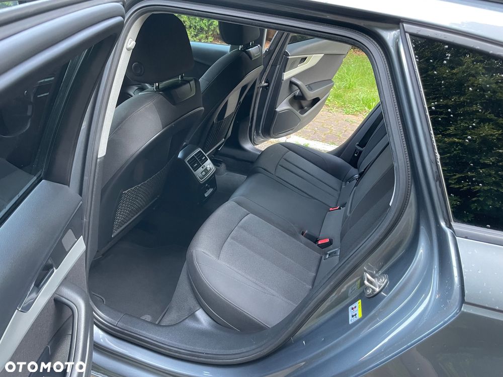 Audi A4 Avant 2.0 TDI S tronic quattro sport - 13
