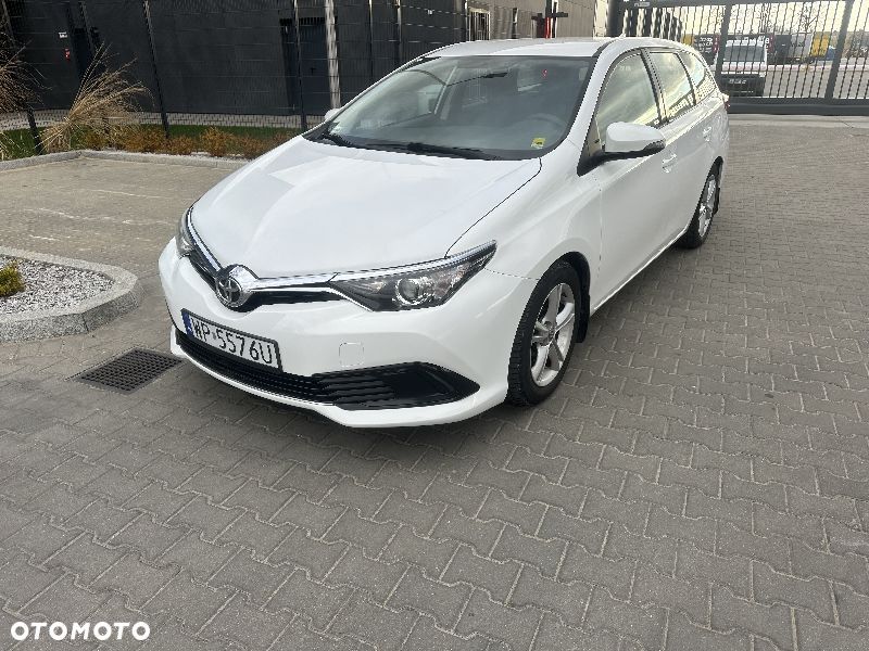Toyota Auris 1.4 D-4D Comfort - 3