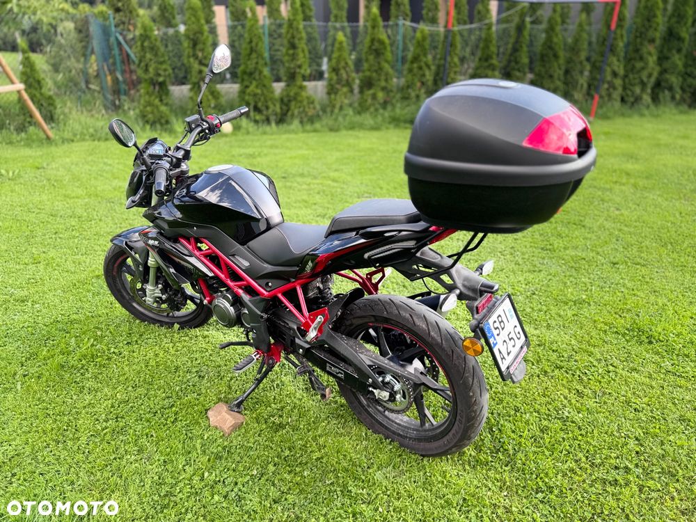 Benelli BN 125 - 4