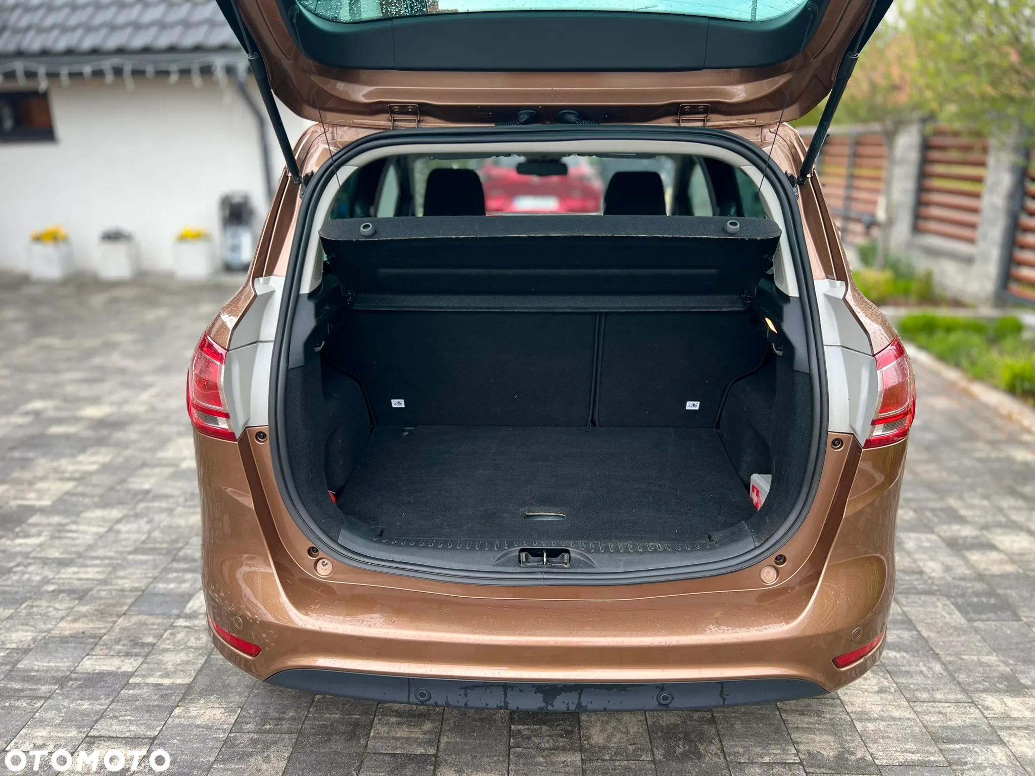 Ford B-MAX - 11