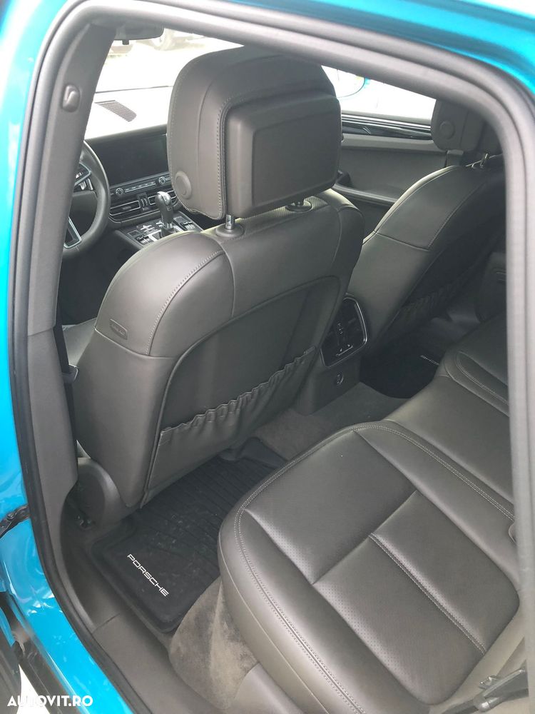 Porsche Macan Standard - 8