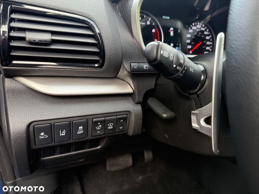 Mitsubishi Eclipse Cross - 18