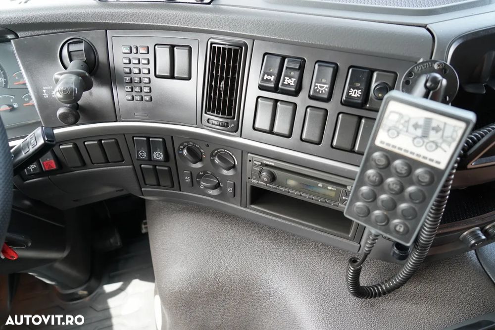 Volvo FMX 410 / 8x4 / BETONIERĂ / BETONIERĂ / LIEBHERR / 9 M3 / I-SHIFT / JANTE DIN ALIAJ / EURO 5 - 28