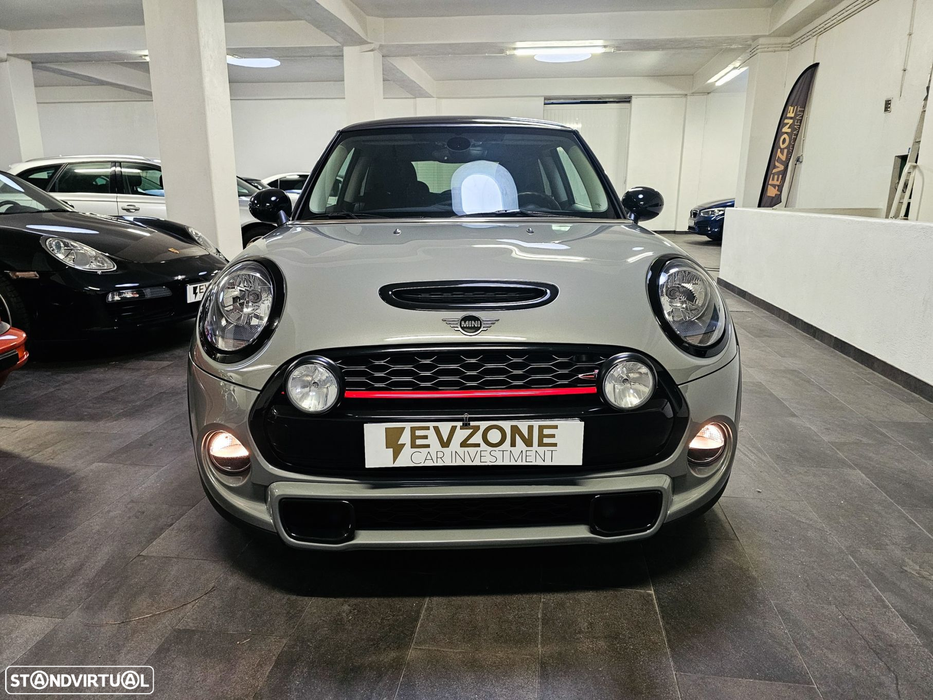 MINI 3 Portas Cooper SD Auto Desportiva - 4