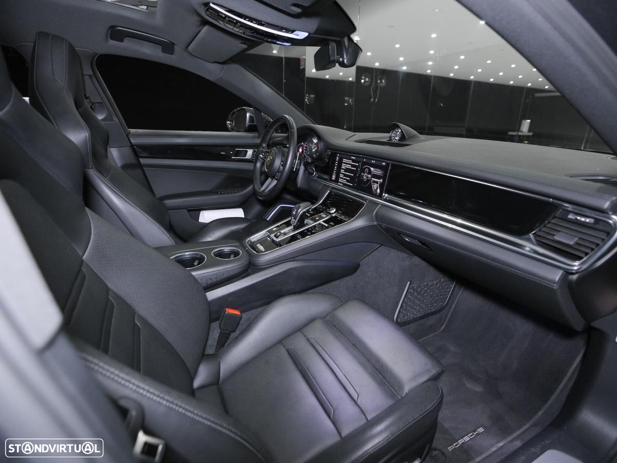 Porsche Panamera Sport Turismo 4S E-Hybrid - 13