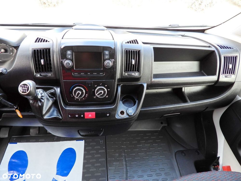 Citroën JUMPER KONTENER WINDA 8 PALET TEMPOMAT KLIMATYZACJA  165KM - 32