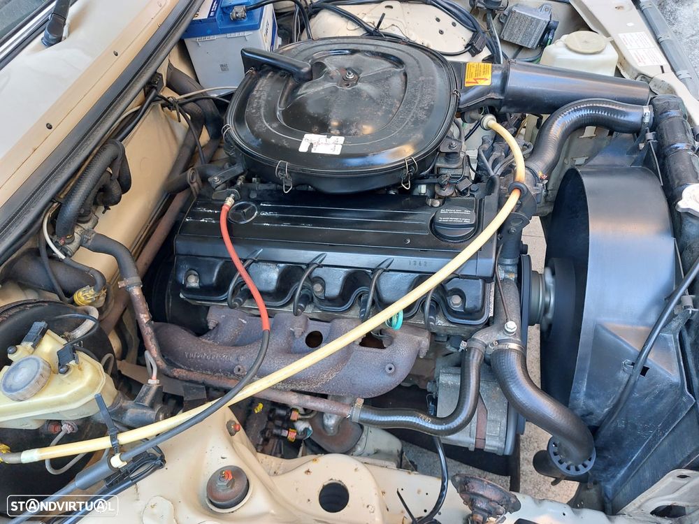 Mercedes-Benz W123 (1976-1986) - 11