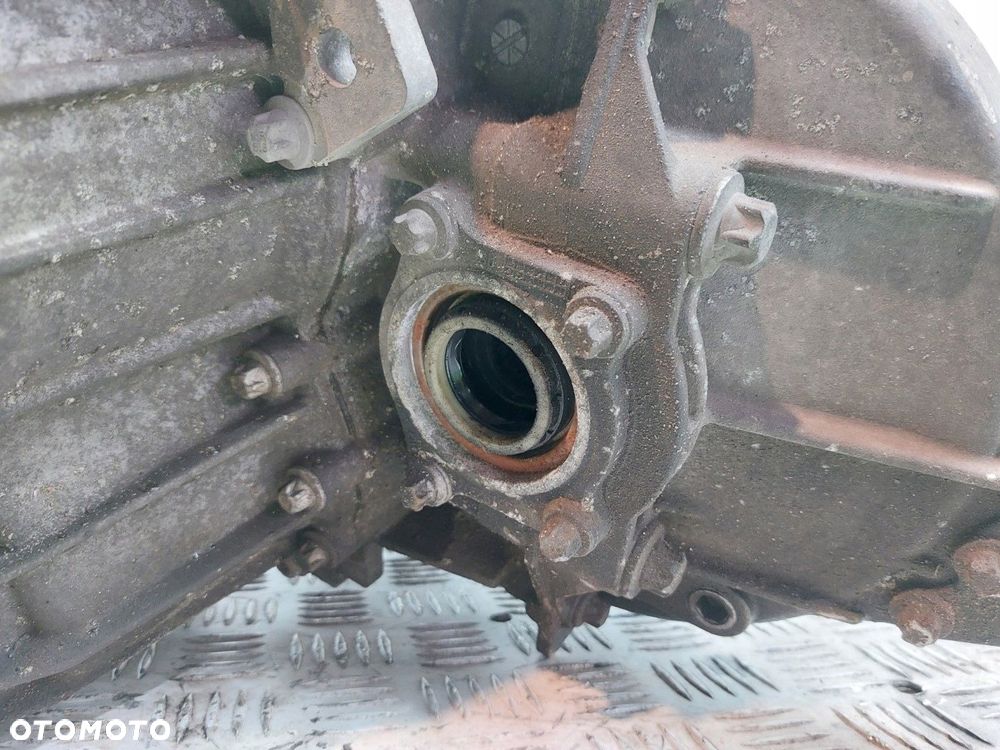 Skrzynia biegów Manualna 6-biegowa Opel Vectra C 2002-2008 1,9 CDTI M32 - 3