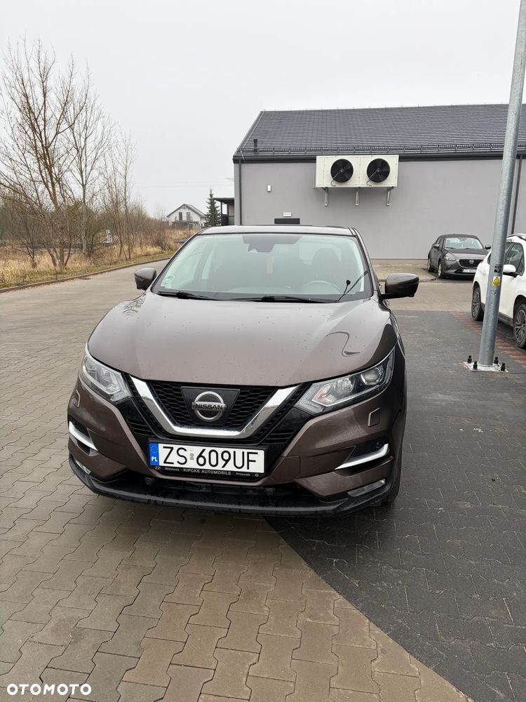 Nissan Qashqai 1.2 DIG-T Xtronic N-Connecta - 6