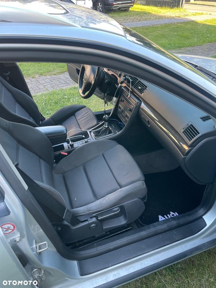 Audi A4 Avant 1.9 TDI - 10