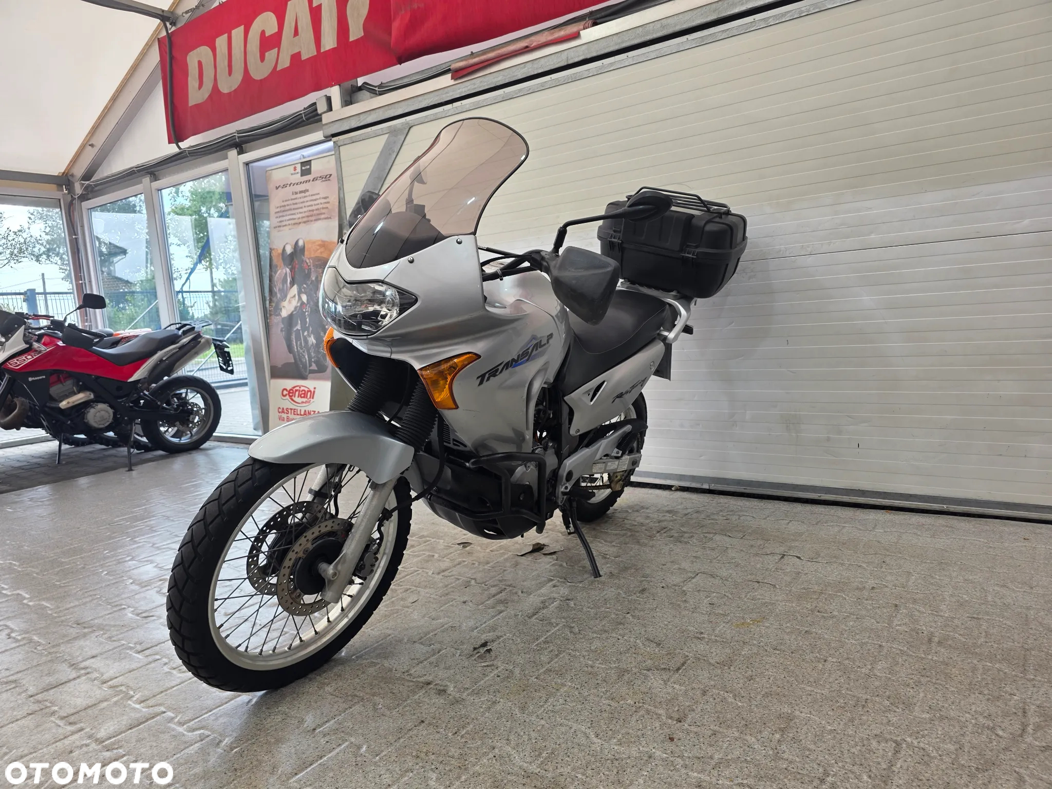 Honda Transalp - 12