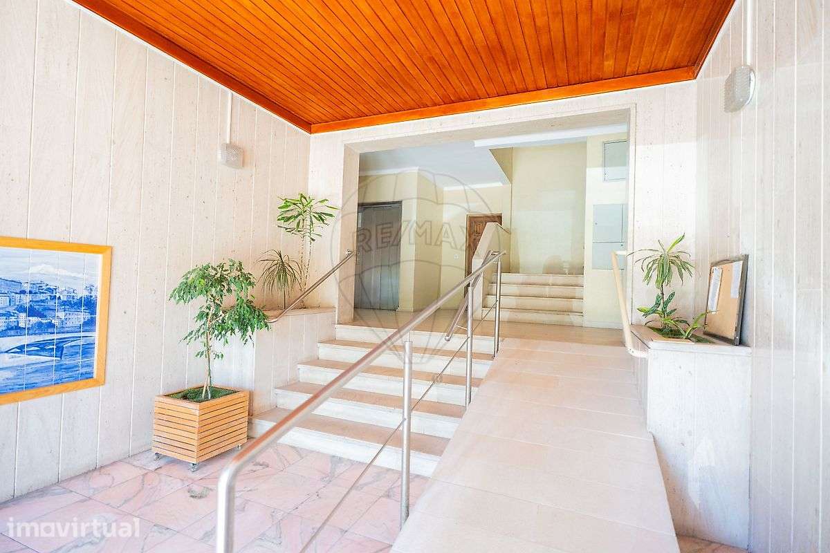 Apartamento T1 para arrendamento - Grande imagem: 3/29