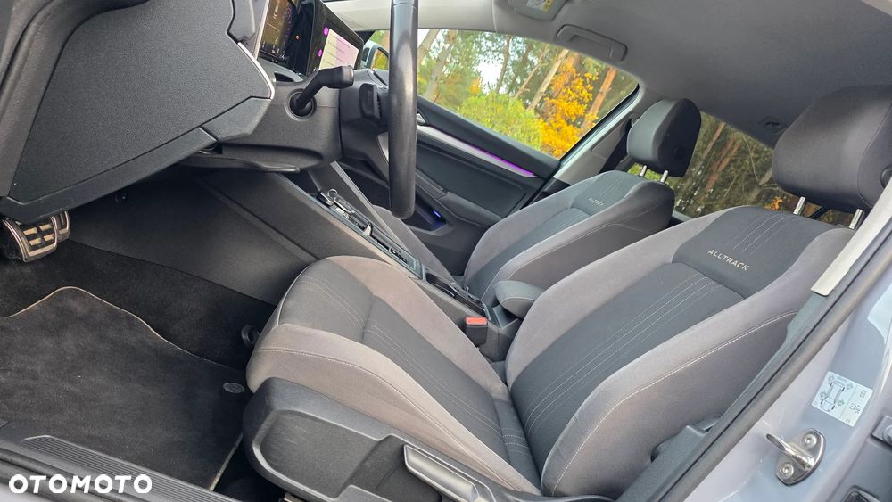 Volkswagen Golf Alltrack 2.0 TDI 4Motion SCR DSG - 29