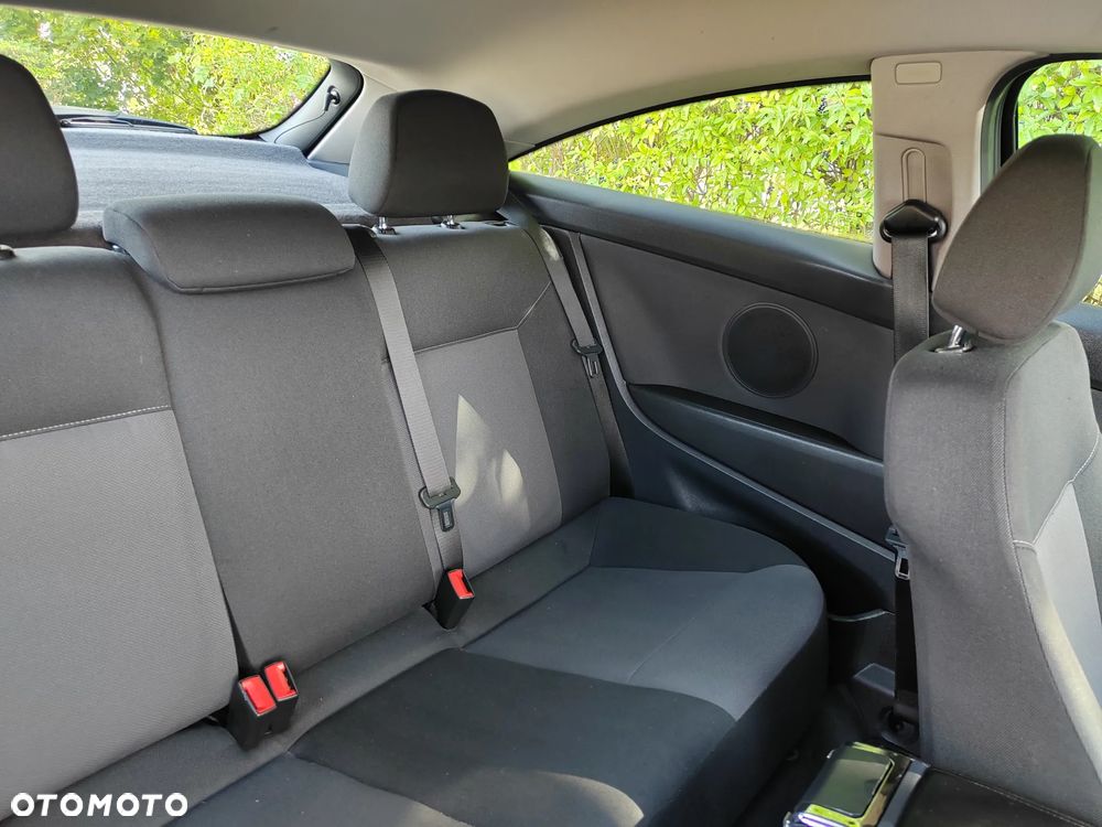 Opel Astra 1.4 GL - 7