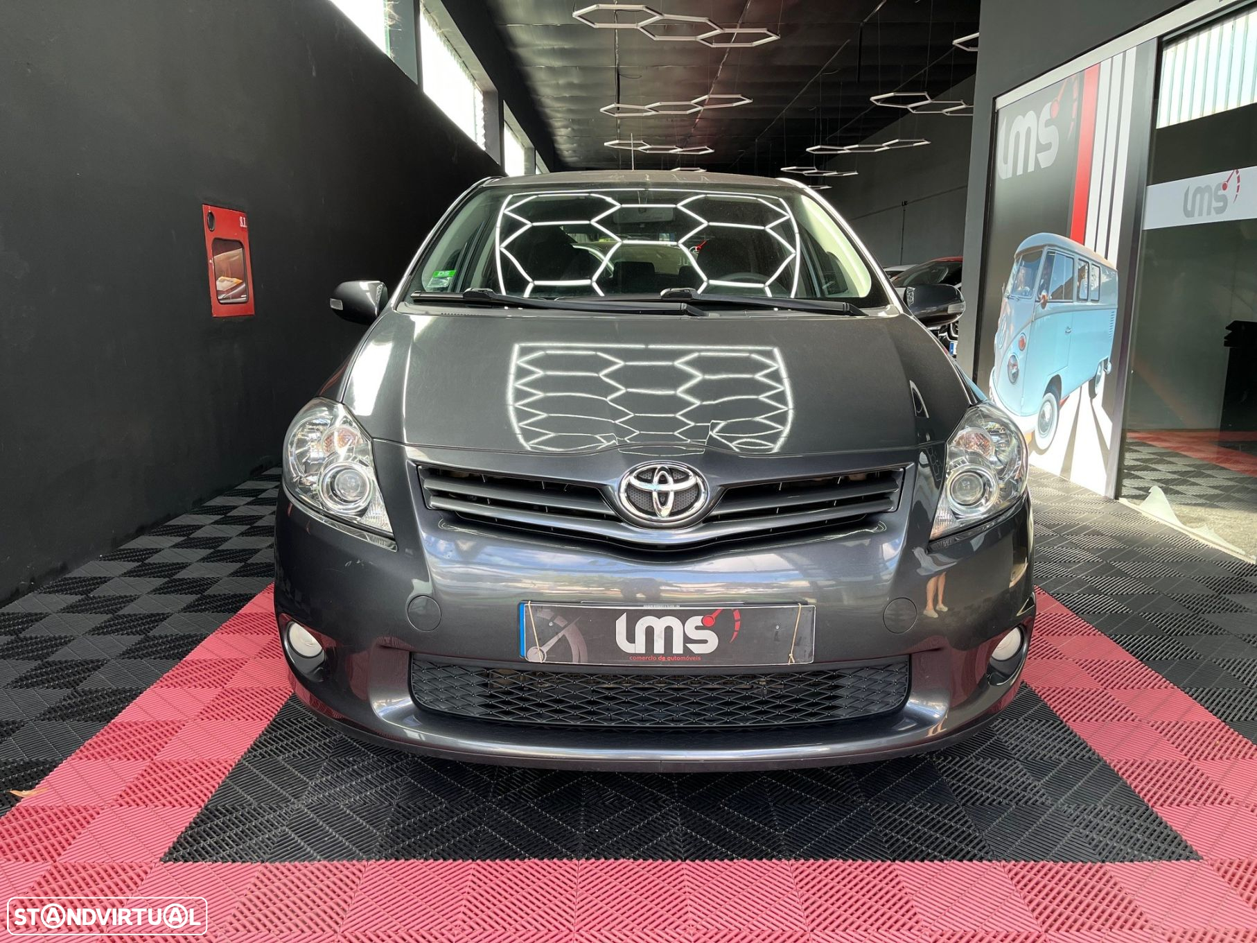 Toyota Auris 1.4 D-4D Exclusive - 2
