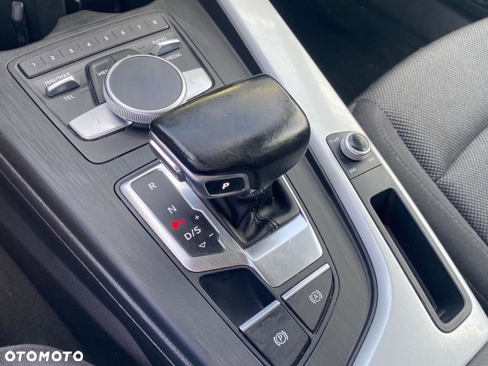 Audi A4 Avant 2.0 TDI S tronic - 20