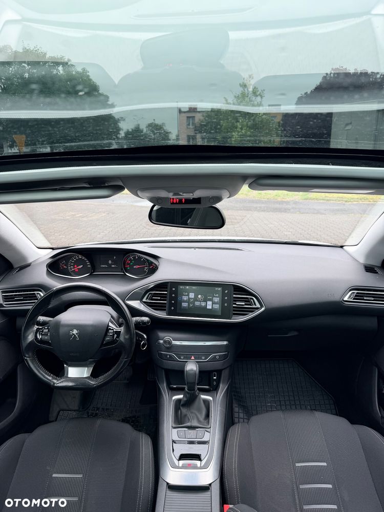 Peugeot 308 BlueHDi FAP 150 EAT6 Stop & Start Allure - 26