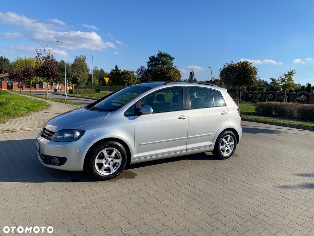 Volkswagen Golf 1.6 TDI DPF Comfortline - 3