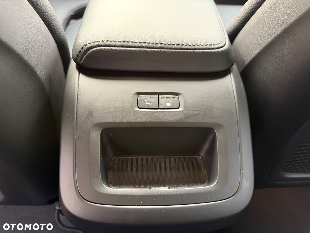 Volvo XC 60 B4 D AWD Inscription - 20