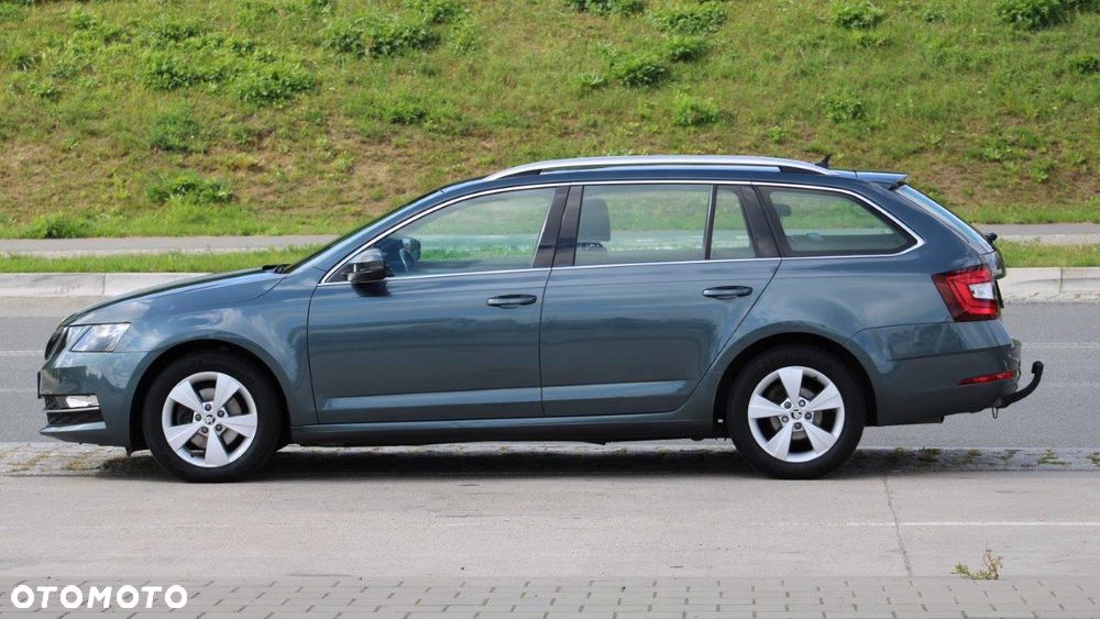 Skoda Octavia 2.0 TDI DSG Sport Edition - 10