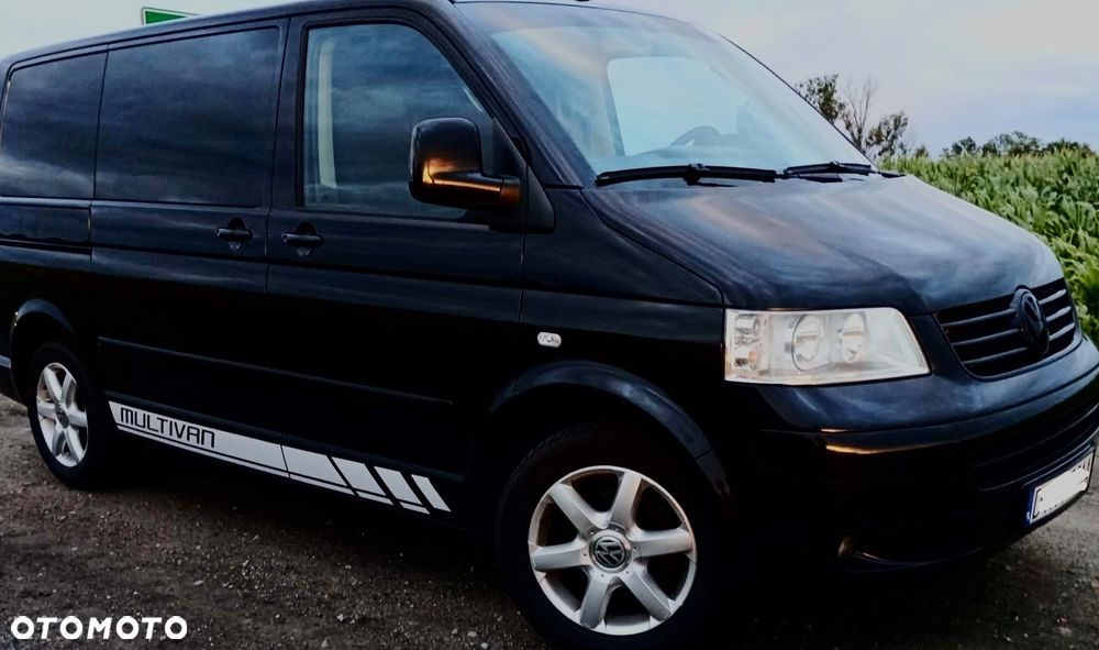 Volkswagen Multivan - 1