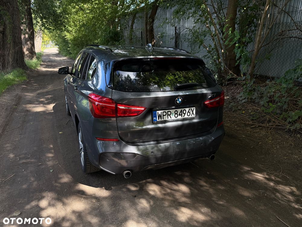 BMW X1 - 12
