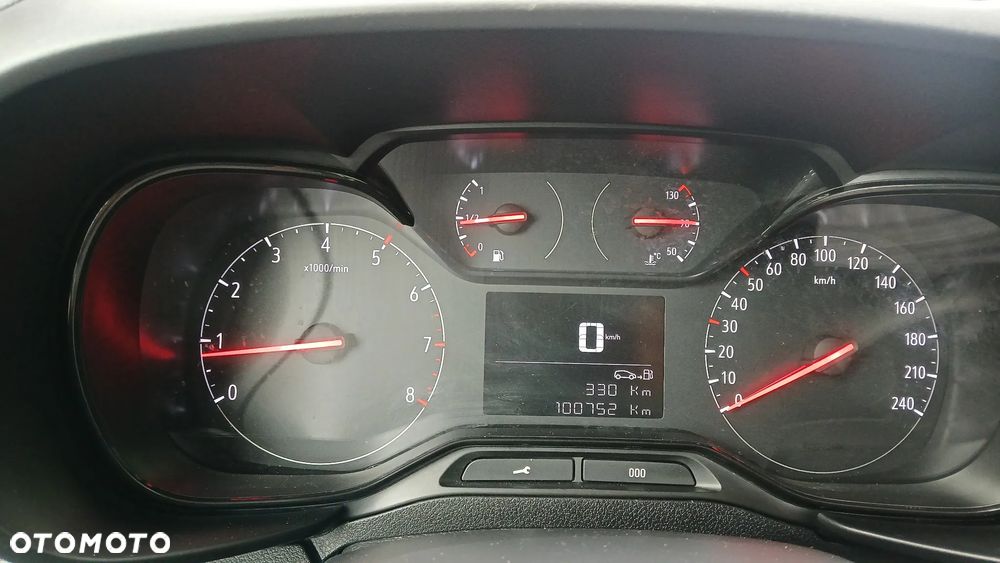 Opel Combo XL 2,3t (bryg.) - 33