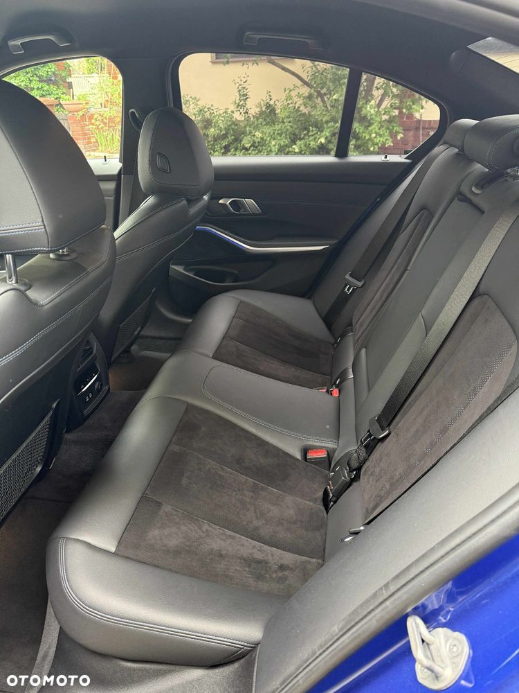 BMW Seria 3 M340i xDrive sport - 13