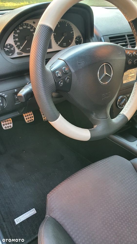 Mercedes-Benz Klasa A 180 CDI Elegance First - 21