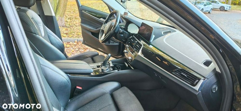 BMW Seria 5 - 10