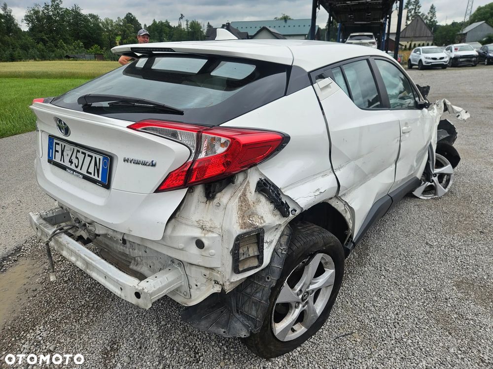 Toyota C-HR Style - 6