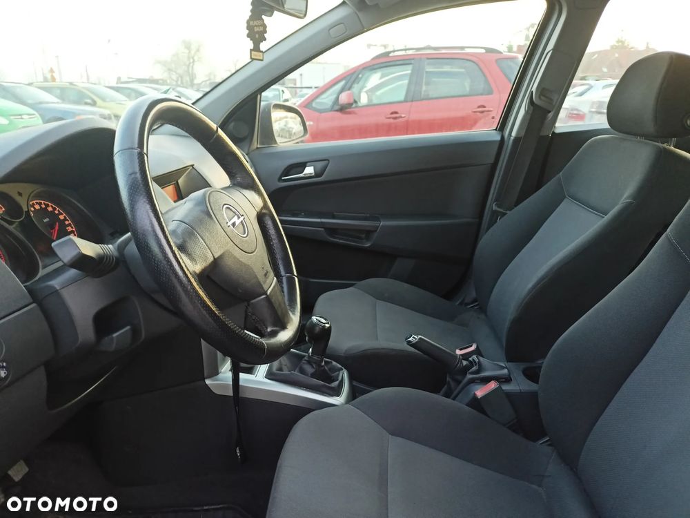 Opel Astra - 8
