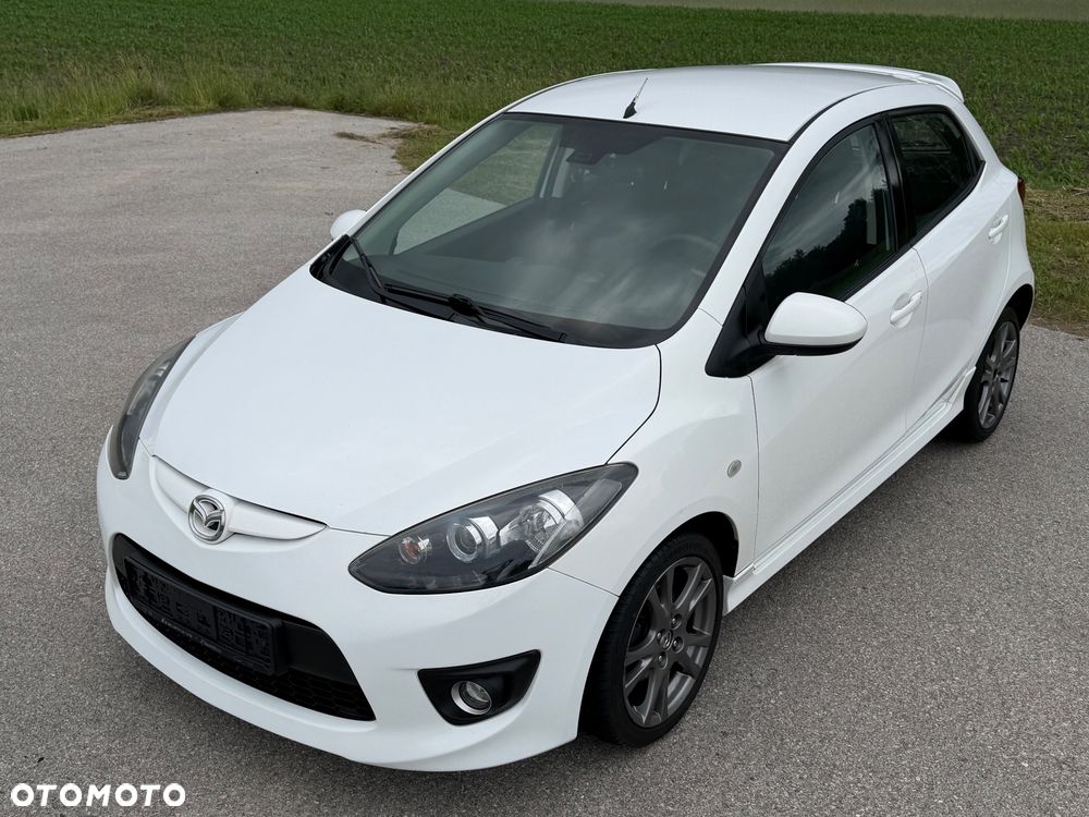 Mazda 2 - 12