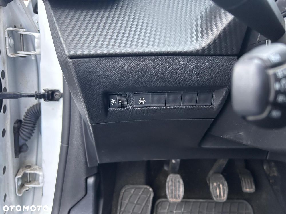 Peugeot 208 1.2 PureTech Active S&S - 14