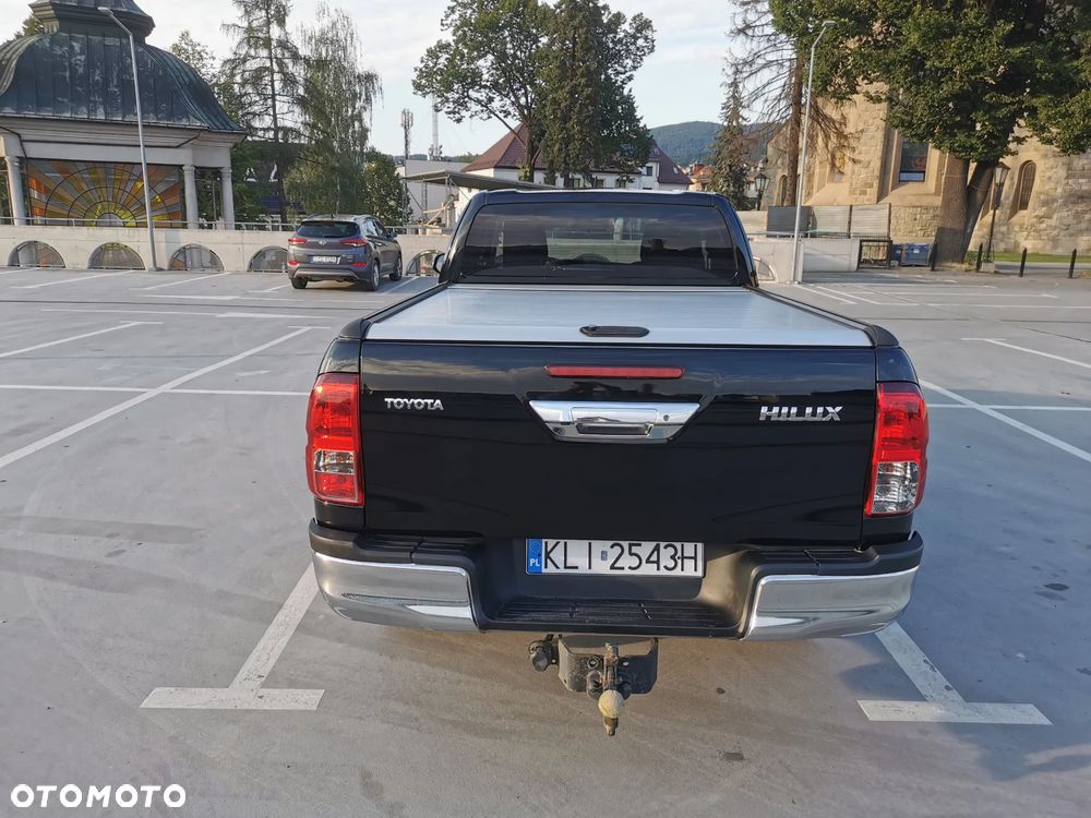 Toyota Hilux 2.4 D-4D Extra Cab DLX 4x4 - 8