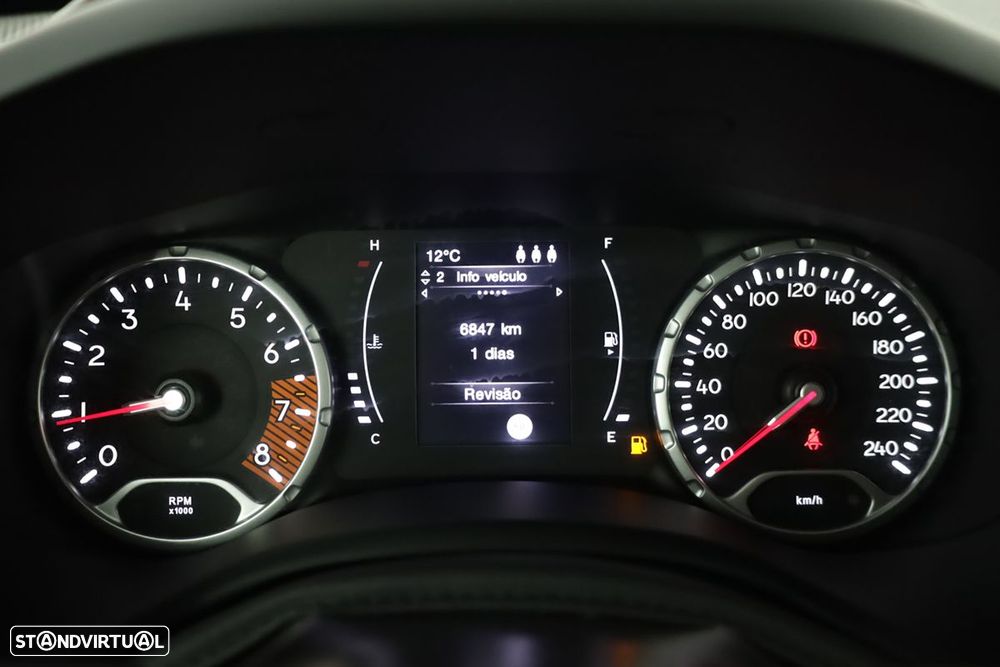 Jeep Renegade 1.0 T Limited - 13