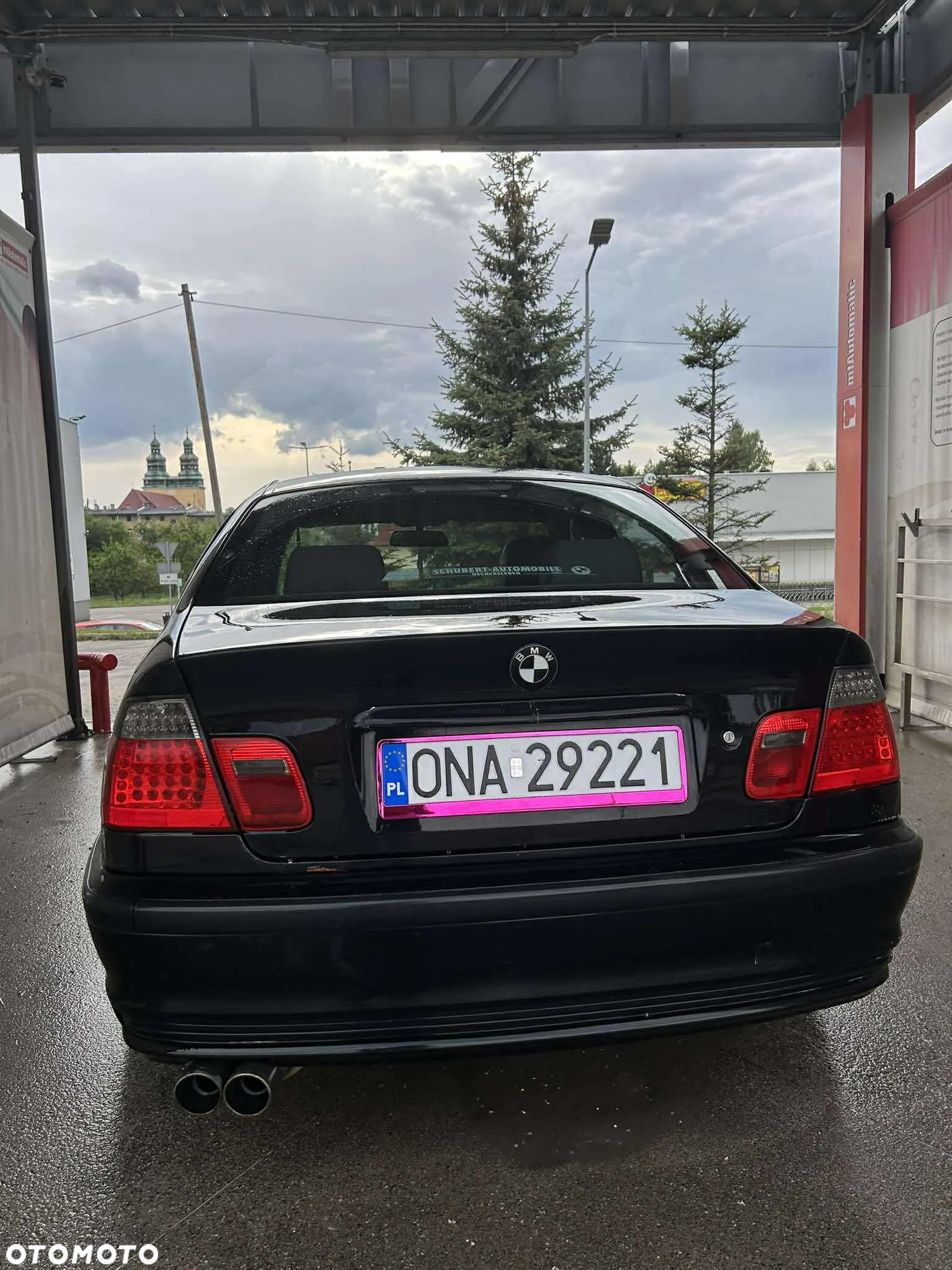 BMW Seria 3 318i - 12