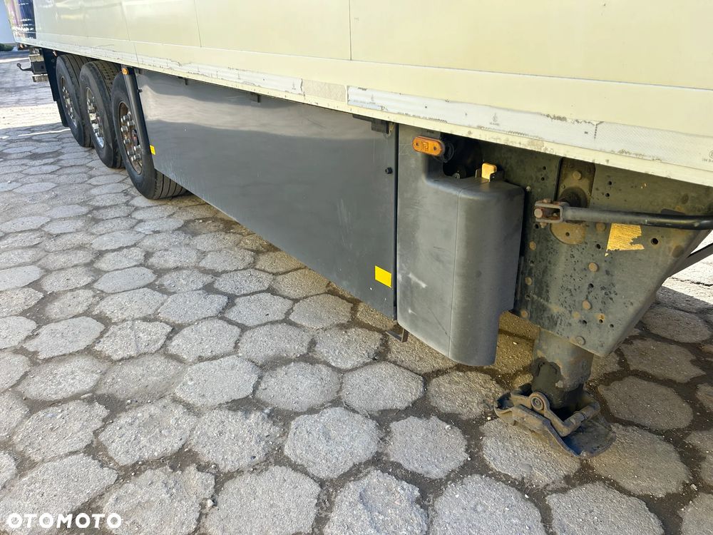 Schmitz Cargobull CARRIER MAXIMA 1300 / GRUBA ŚCIANA 7 CM / OŚ PODNOSZONA / KOSZ PALETOWY / DRUKARKA / 2010 ROK / KILKANAŚCIE SZTUK !! - 27