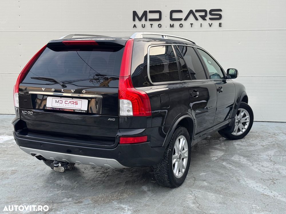 Volvo XC 90 D5 AWD Geartonic Summum - 4