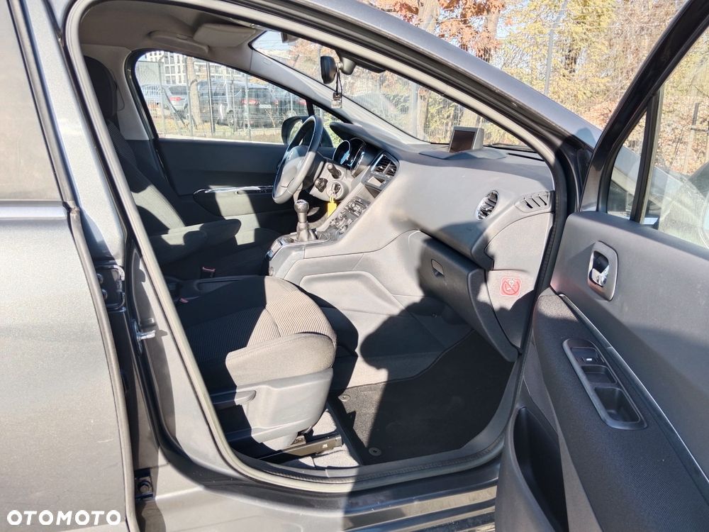 Peugeot 5008 1.6 Access - 9