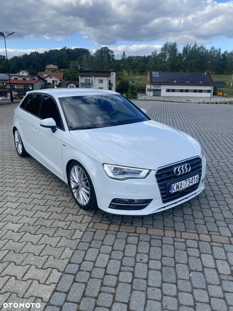 Audi A3 Sportback - 2