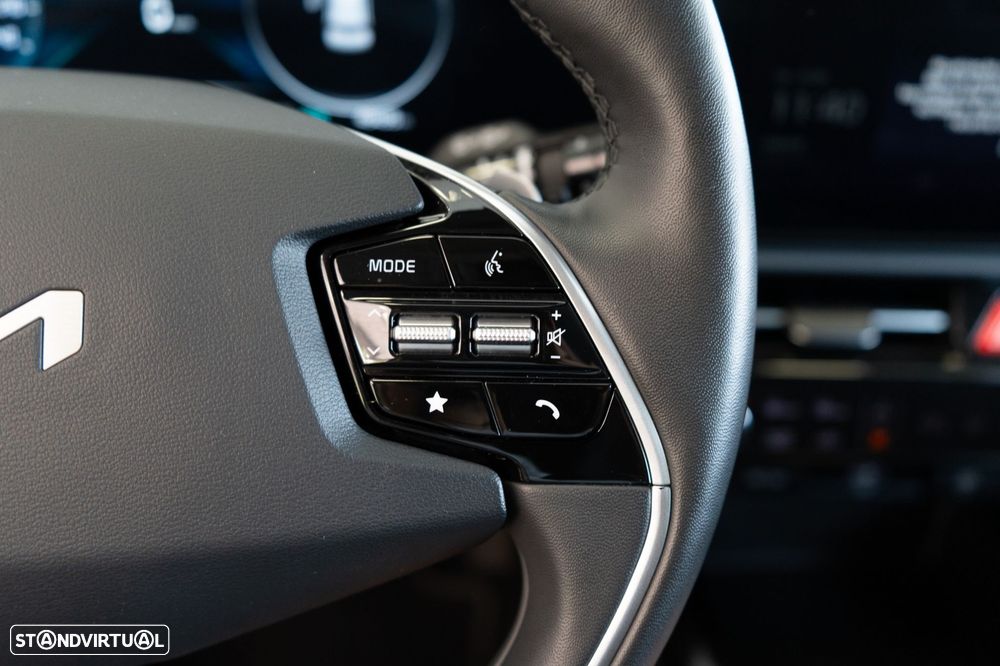 Kia Niro EV 64kWh Drive - 25