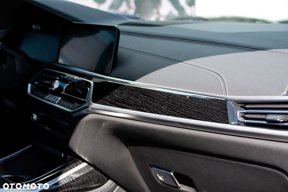 BMW X7 xDrive40d mHEV sport - 33