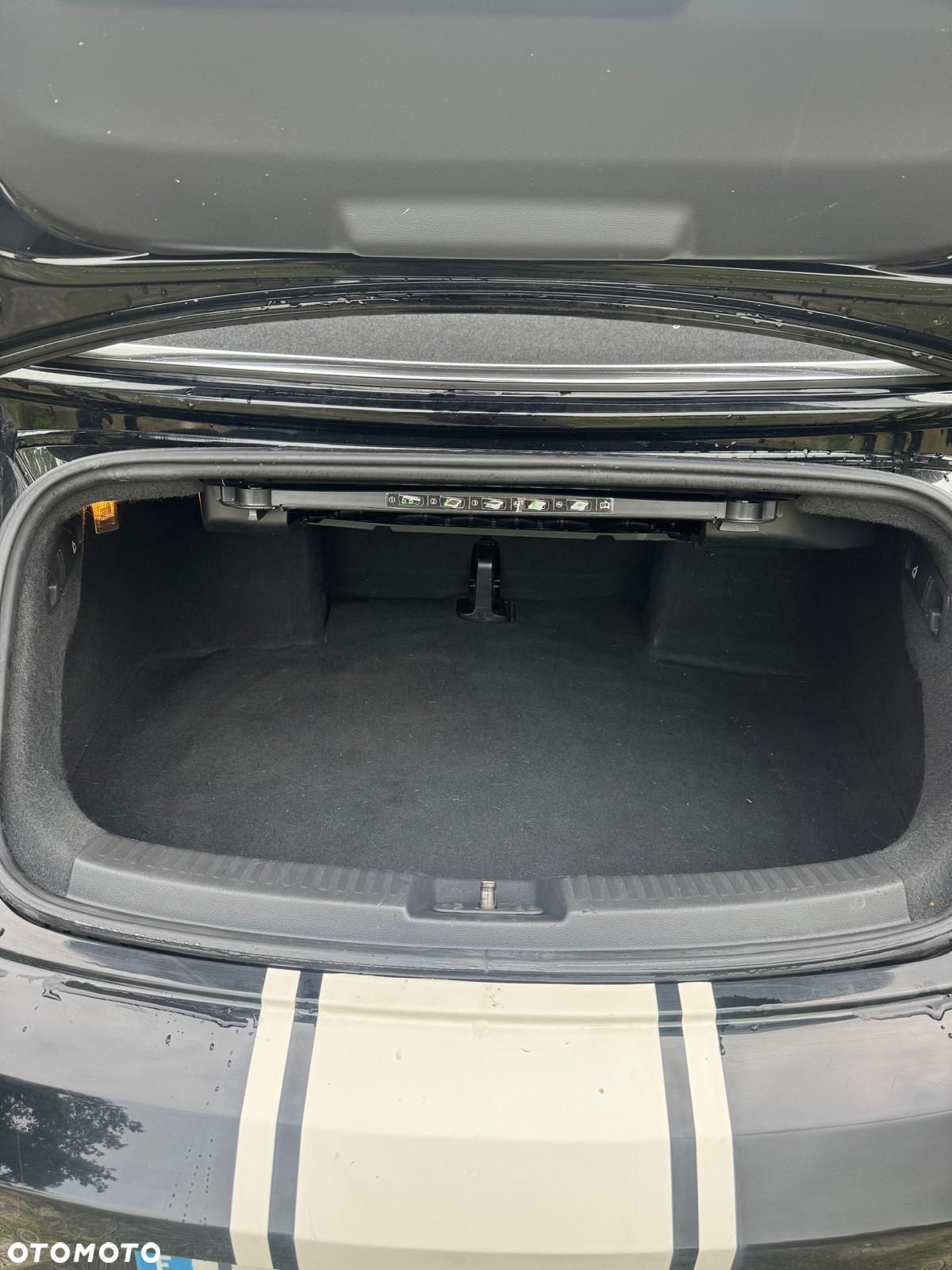Volkswagen Beetle The Cabriolet 2.0 TDI BlueMotion Technology Design - 17
