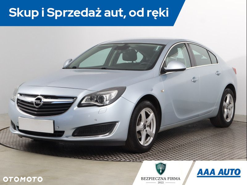 Opel Insignia - 2