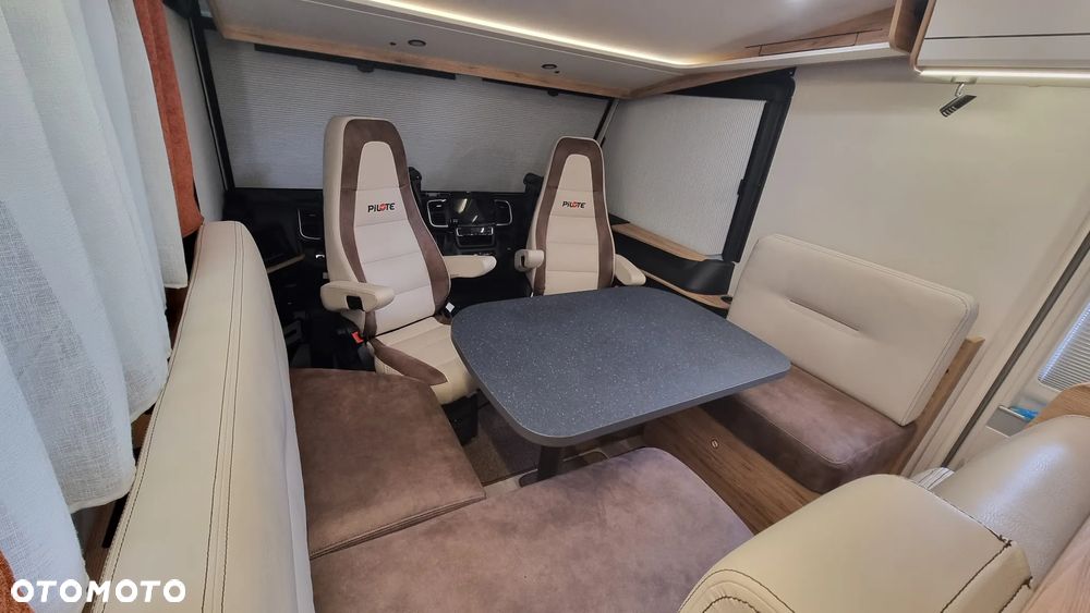 PILOTE G740 GJ Expression - 11