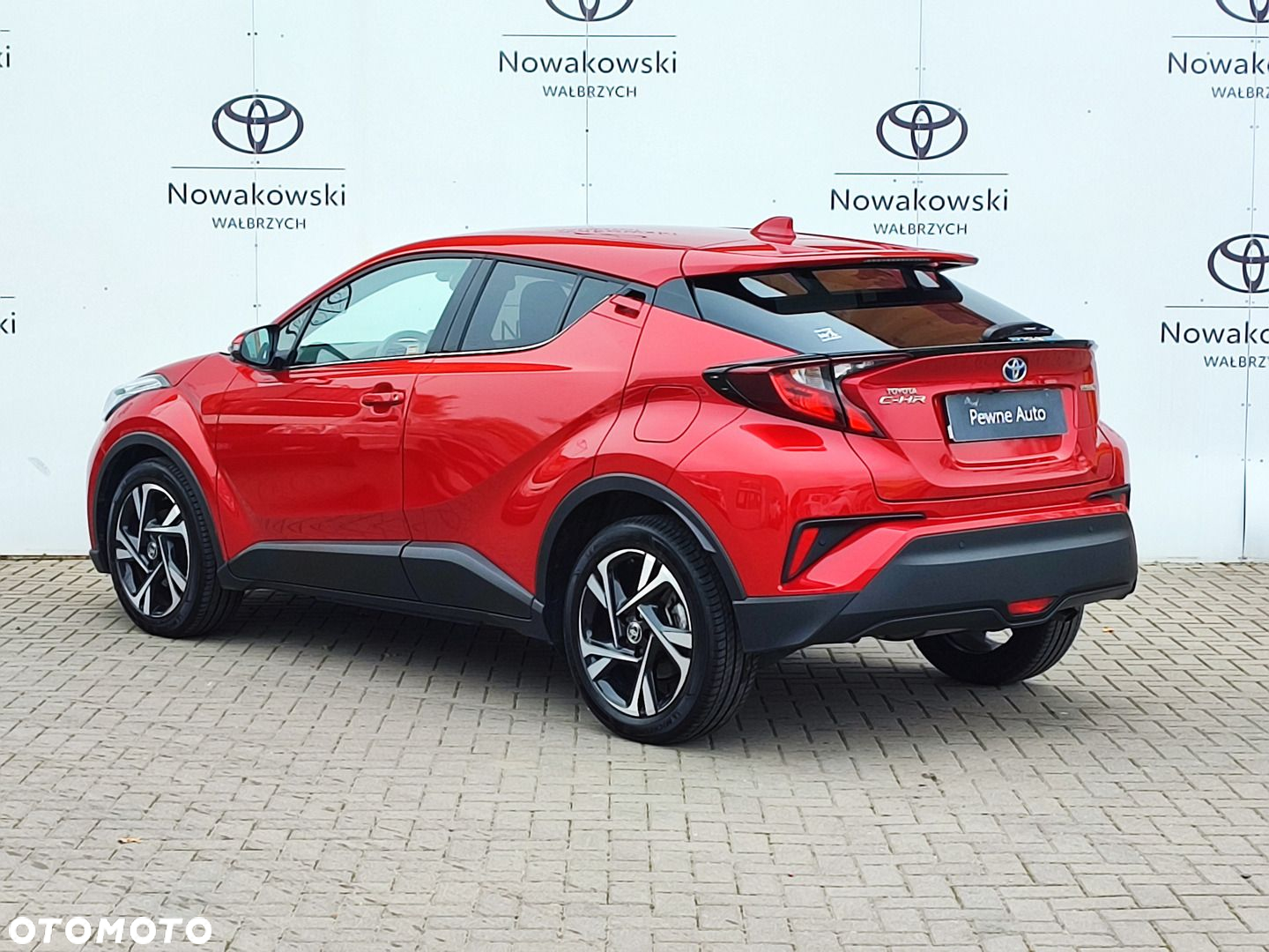 Toyota C-HR - 4