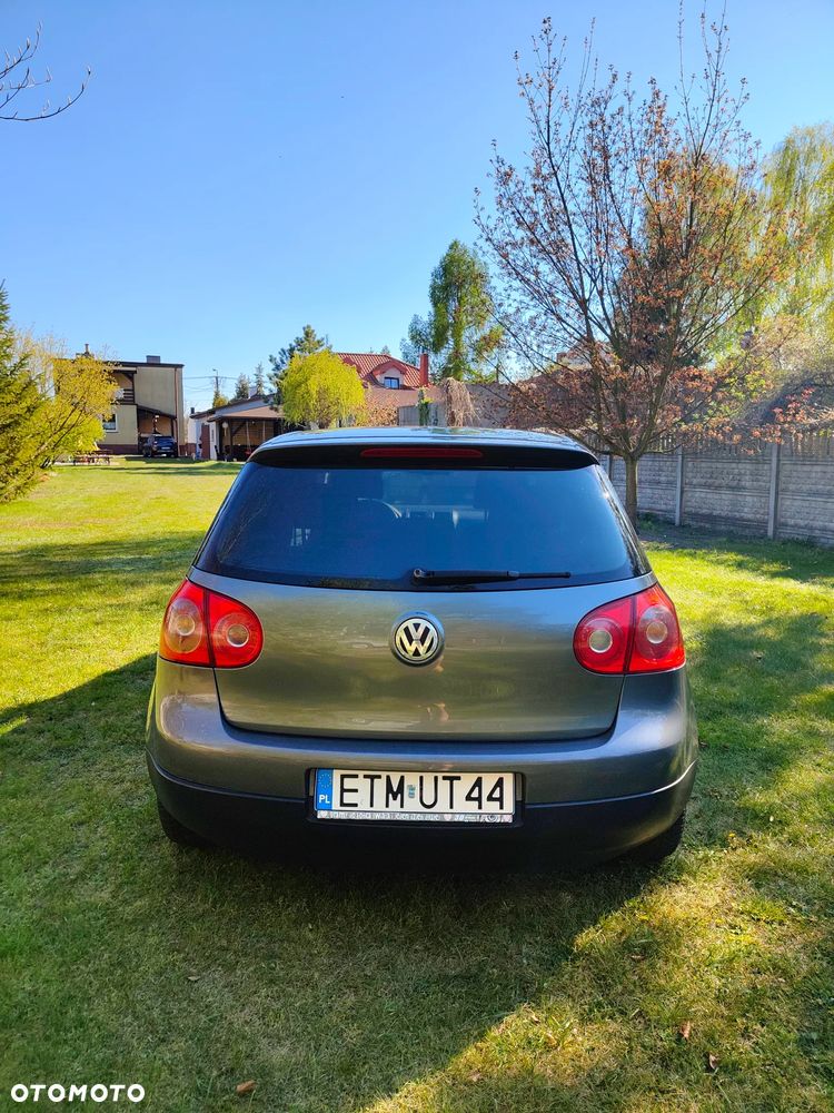 Volkswagen Golf 1.6 Trendline - 3