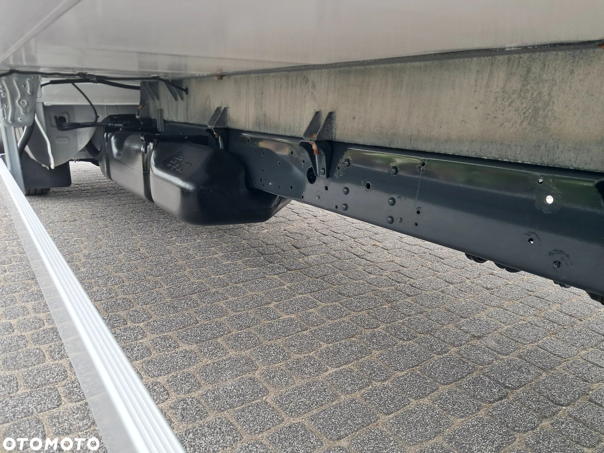 Iveco 72C18  Chłodnia IGLOOCAR  THERMO-KING 600  Salon Polska - 32